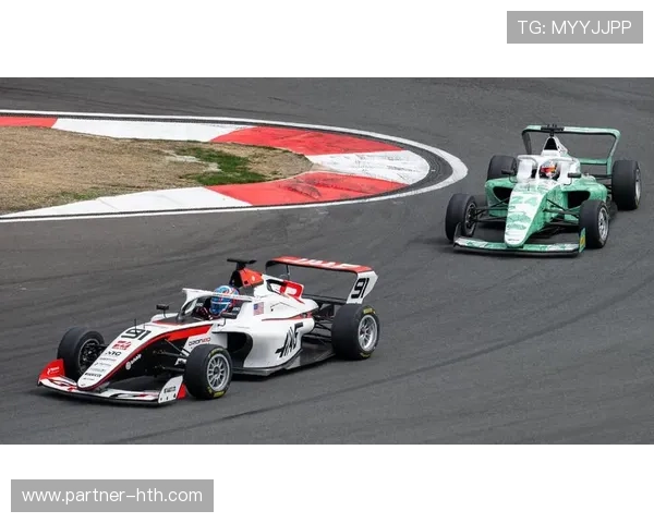 F1赛季最新动态揭示各车队战术调整与车手表现分析